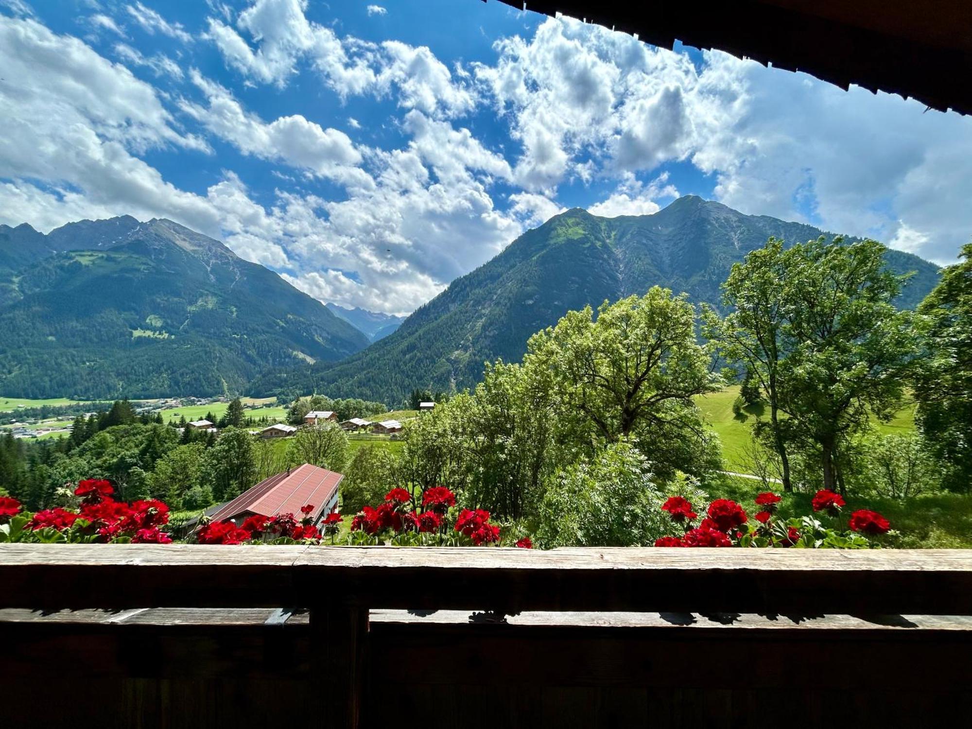 Appartementhaus Michaela บาค ภายนอก รูปภาพ