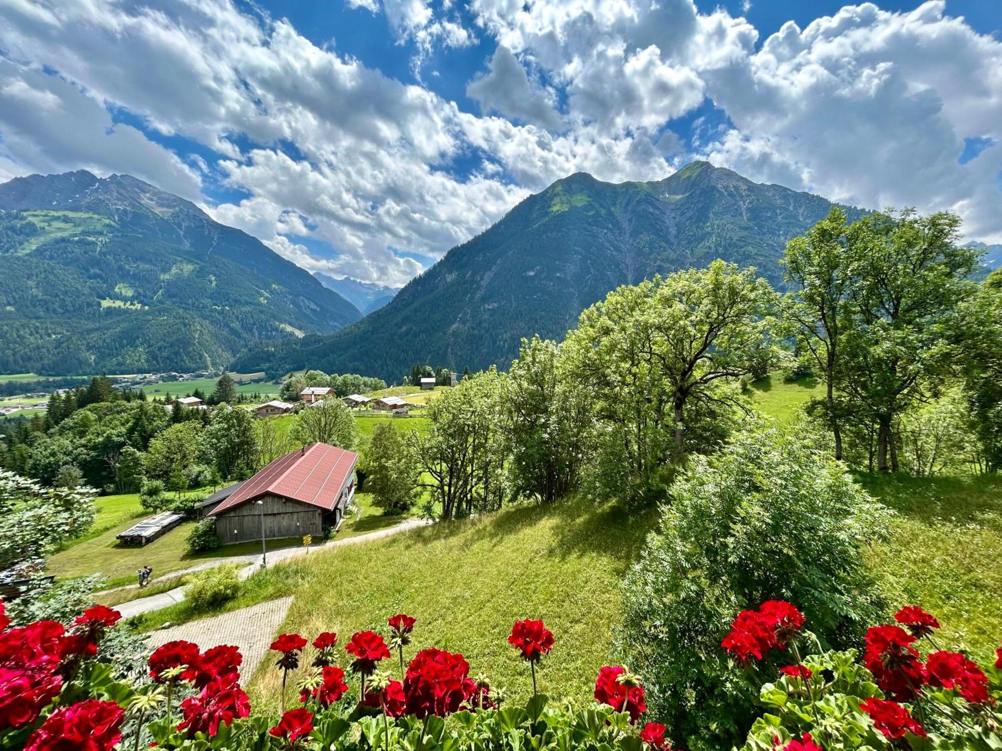 Appartementhaus Michaela บาค ภายนอก รูปภาพ