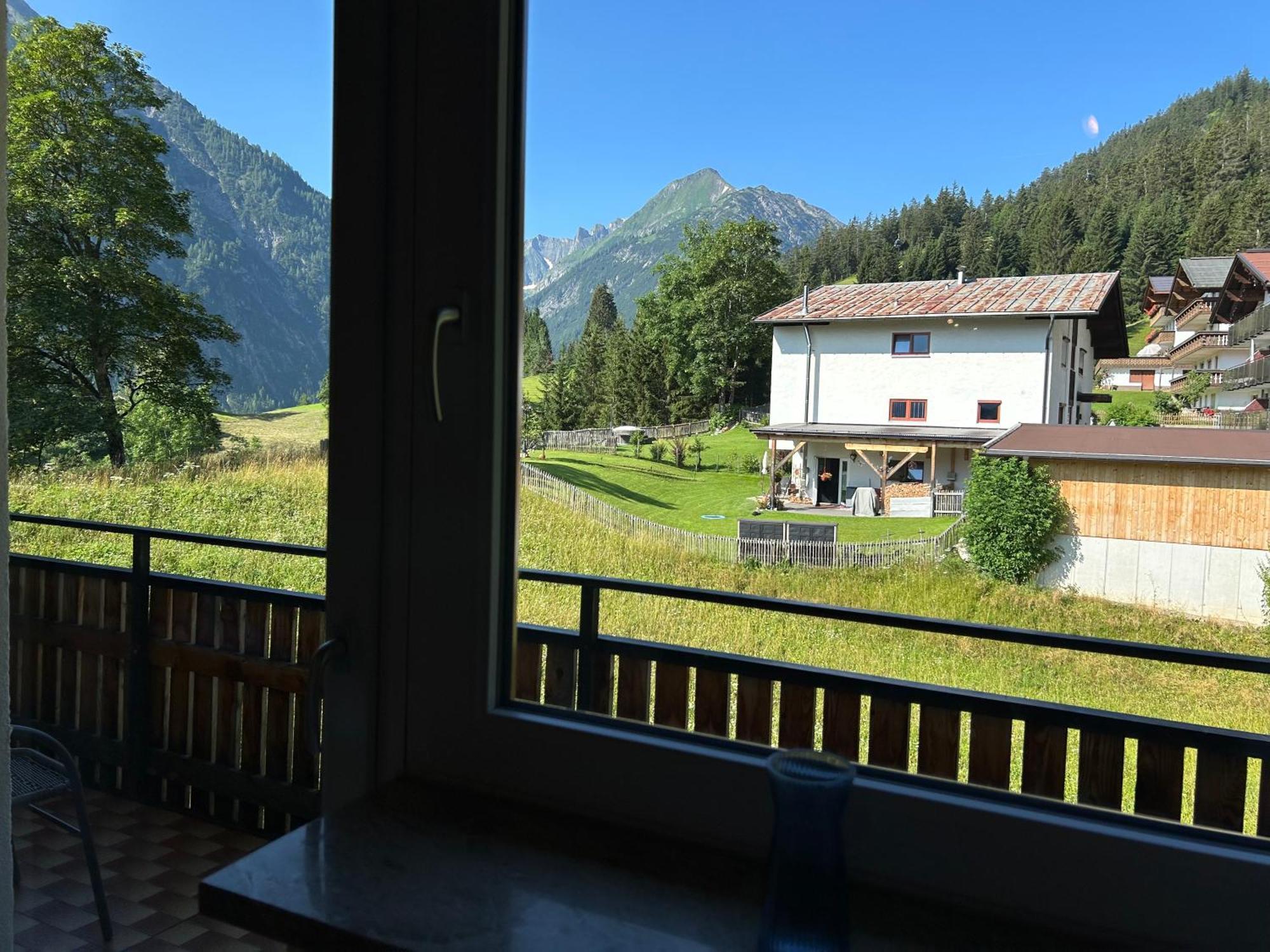 Appartementhaus Michaela บาค ภายนอก รูปภาพ